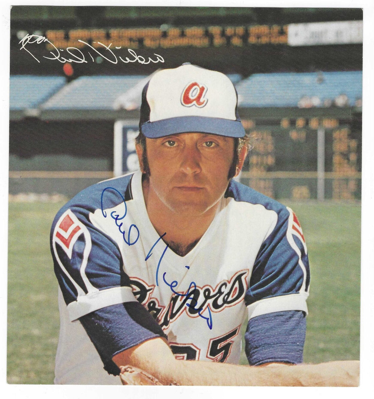 AUTOGRAPHED  PHIL NIEKRO 7" x 7.5" Atlanta Braves Photo