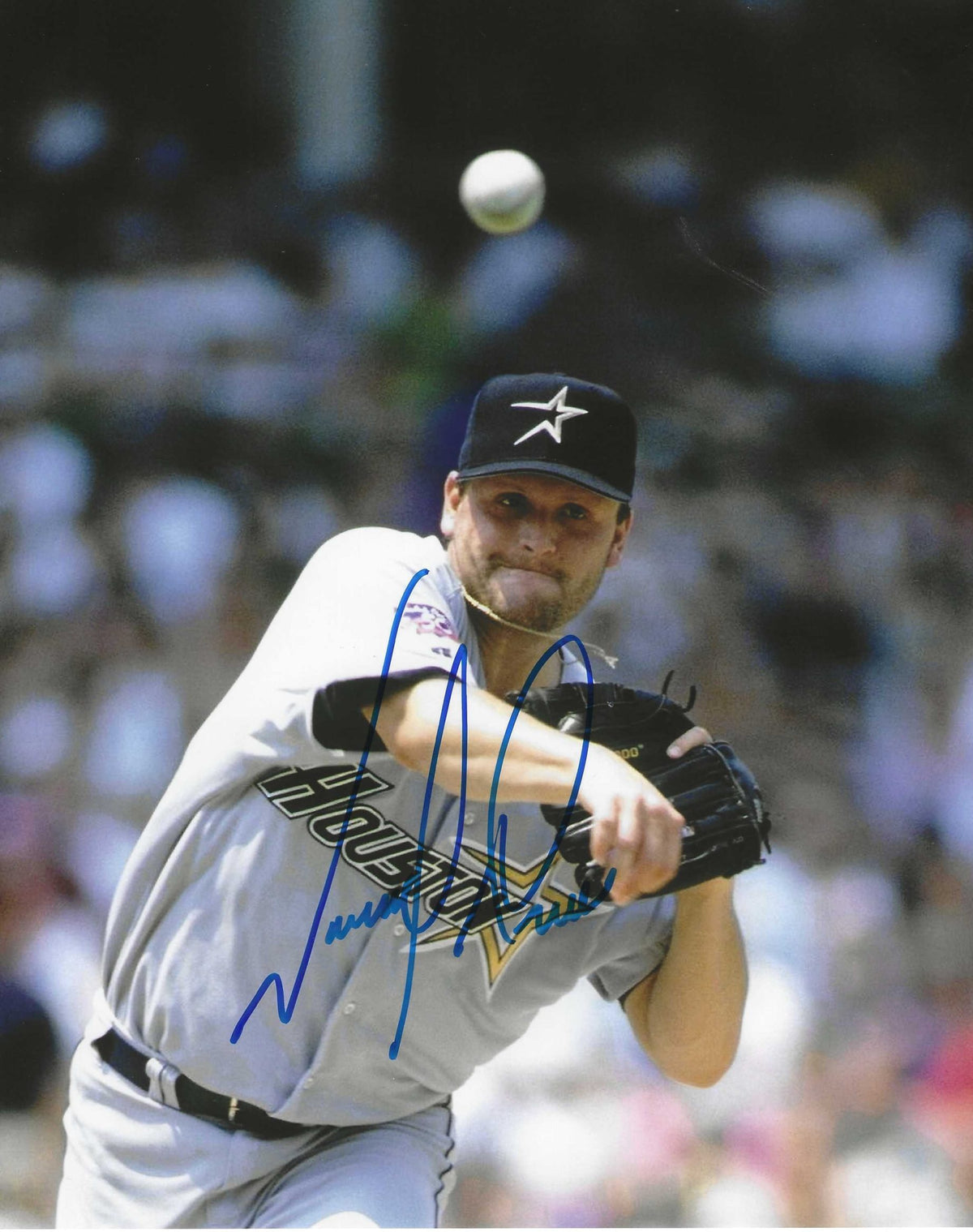 AUTOGRAPHED Tommy Greene 8x10 Houston Astros Photo