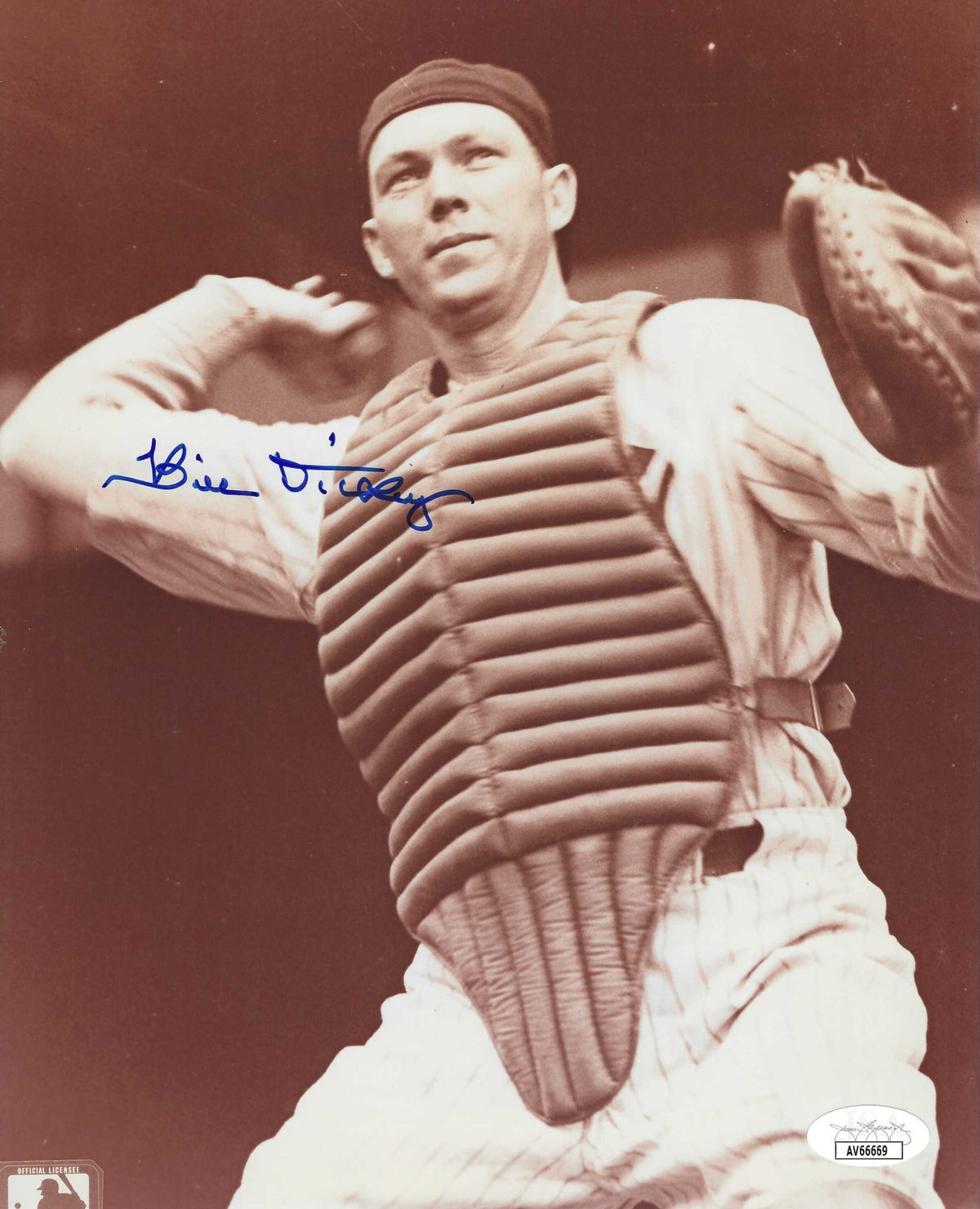 Autographed BILL DICKEY 8x10 New York Yankees Photo JSA
