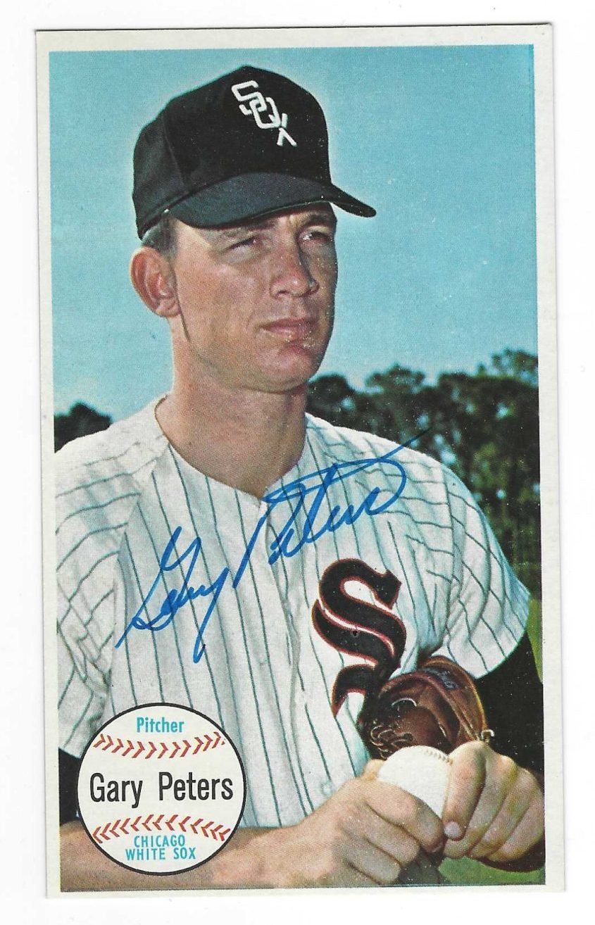 Autographed GARY PETERS 1964 Topps Giant Card