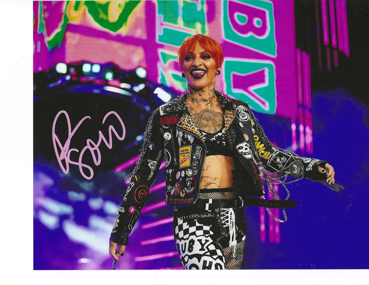 Autographed RUBY SOHO 8x10 Photo with MLA COA