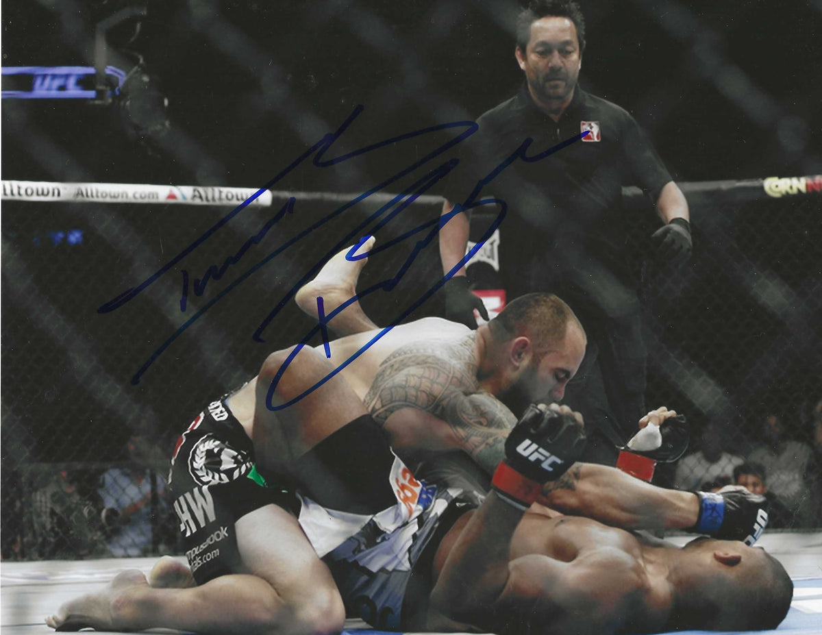 Autographed TRAVIS BROWNE UFC MMA 8x10 Photo