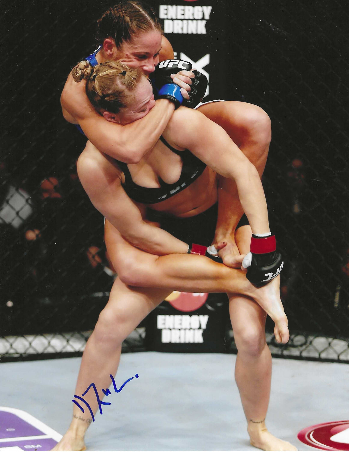 Autographed LIZ CARMOUCHE UFC MMA 8x10 Photo