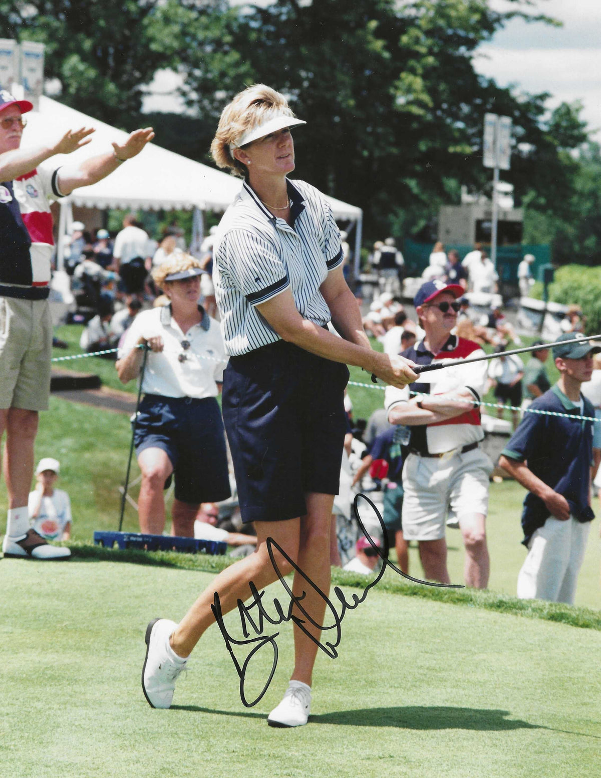Autographed BETH DANIEL 8x10 LPGA Photo