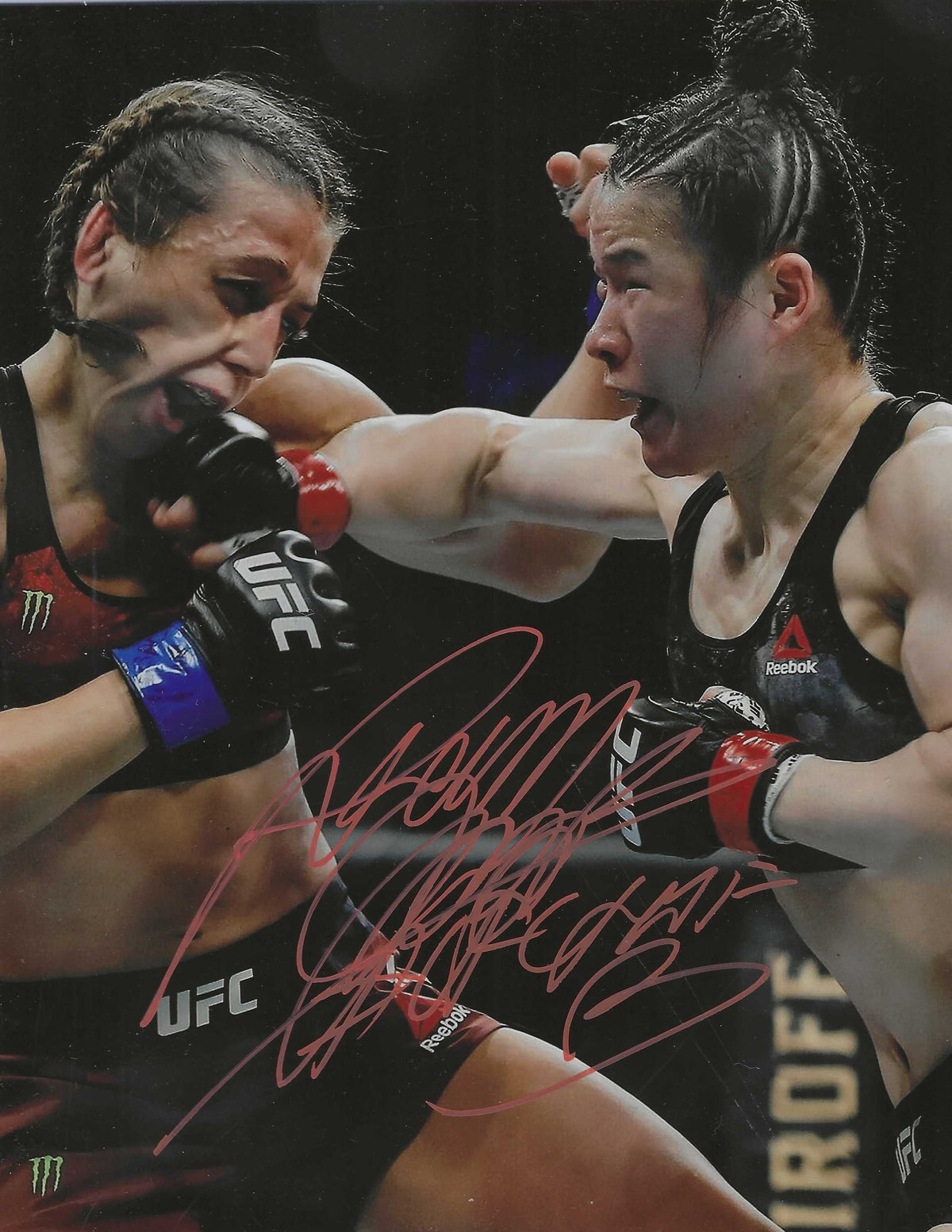Autographed Joanna Jędrzejczyk UFC & MMA fighter 8x10 photo with COA