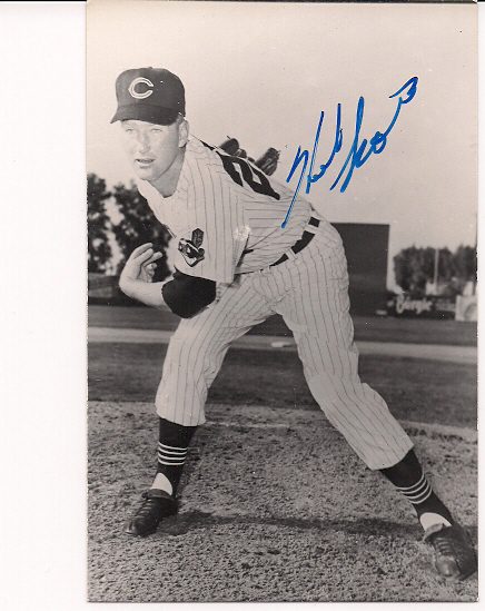 Autographed HERB SCORE BW Rowe Post Card