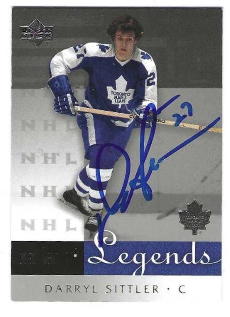 Autographed DARRYL SITTLER Toronto Maple Leafs 2001-02 Upper Deck Legends Card