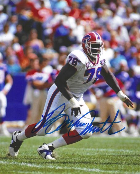 Autographed Bruce Smith Buffalo Bills 8x10 Photo with MLA COA