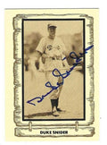 Autographed  DUKE SNIDER Brooklyn Dodgers 1980 Cramer Card