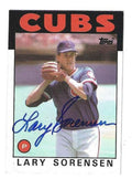 Autographed LARY SORENSEN Chicago Cubs 1986 Topps Card