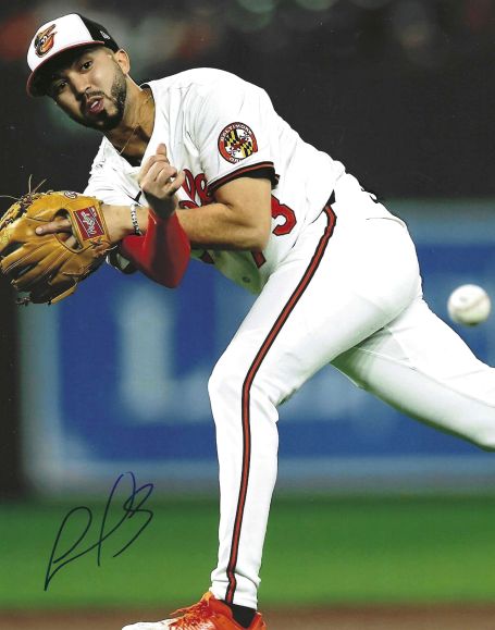 AUTOGRAPHED LIVAN SOTO 8x10 Baltimore Orioles Photo