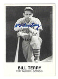 Autographed  BILL TERRY New York Giants 1983 TCMA Renato Galasso Card