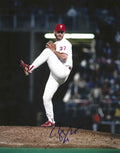 AUTOGRAPHED BOBBY THIGPEN 8X10 Philadelphia Phillies Photo