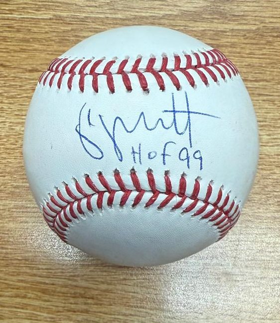Autographed GEORGE BRETT HOF 1999 Official Rawlings Major League Baseball Beckett Witnessed