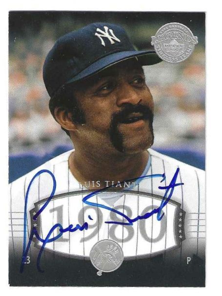 Autographed LUIS TIANT New York Yankees 2004 Upper Deck Timeless Teams Card