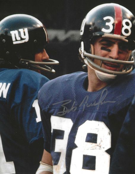 Autographed BOB TUCKER 8X10 New York Giants Photo