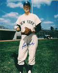 AUTOGRAPHED BOB TURLEY 8X10 New York Yankees Photo