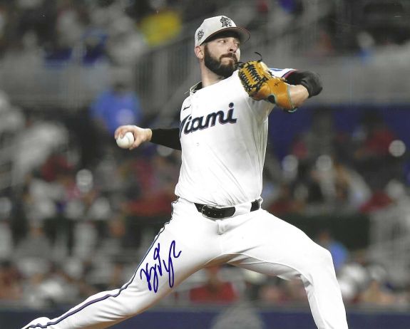 AUTOGRAPHED KYLE TYLER 8X10 Miami Marlins Photo