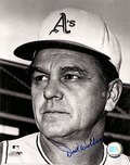 Autographed  DICK WILLIAMS 8x10 Oakland A's Photo