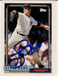 Autographed STEVE HOWE 1992 Topps Card