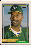 Autographed WILLIE WILSON Oakland A's 1992 Topps Card