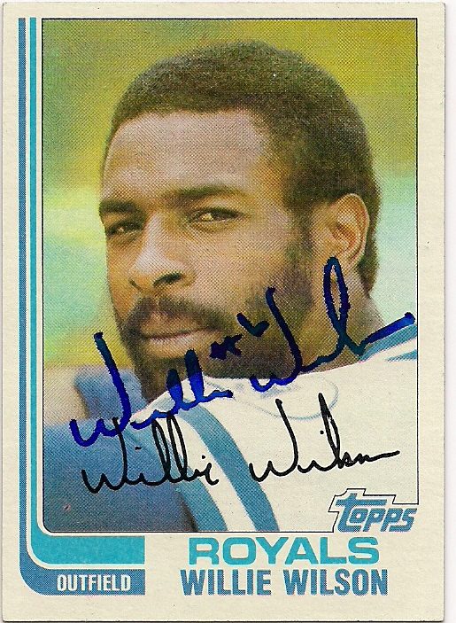 Autographed WILLIE WILSON Kansas City Royals 1982 Topps Card