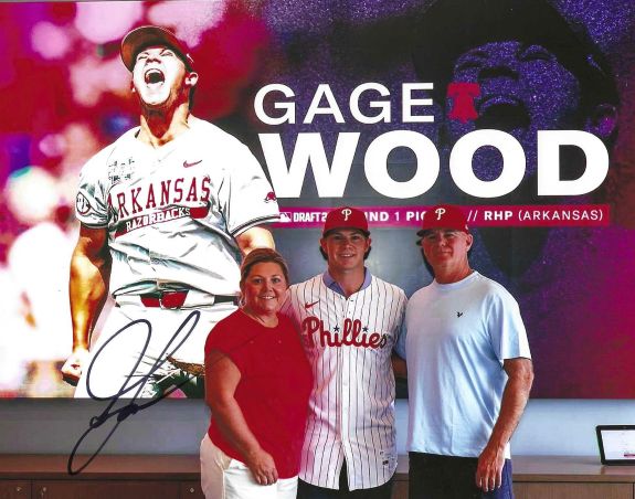 AUTOGRAPHED GAGE WOOD 8X10 Philadelphia Phillies Photo