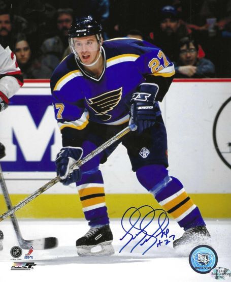 Autographed TERRY YAKE 8X10 St. Louis Blues Photo