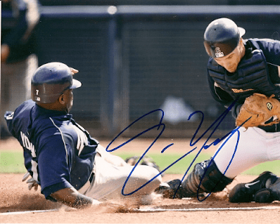 AUTOGRAPHED  photo ERIC YOUNG  Milwaukee Brewers
