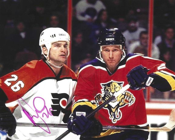 Autographed ROB ZETTLER 8X10 Philadelphia Flyers Photo